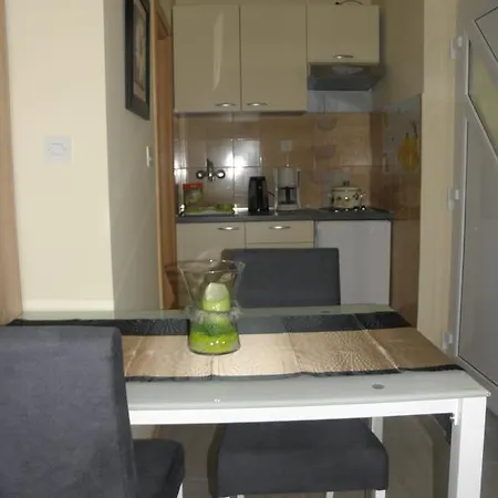 Apartamento Brekalo